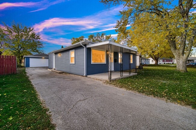 Photo - 3 Bedroom 1 Bathroom House for Rent!