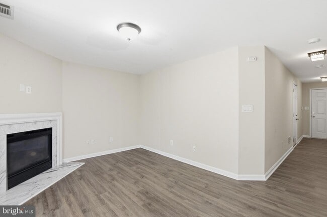 Photo - 5504 Sacramento Mews Pl