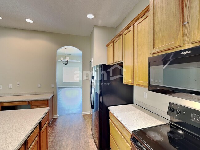 Photo - 2814 Harvest Moon Dr