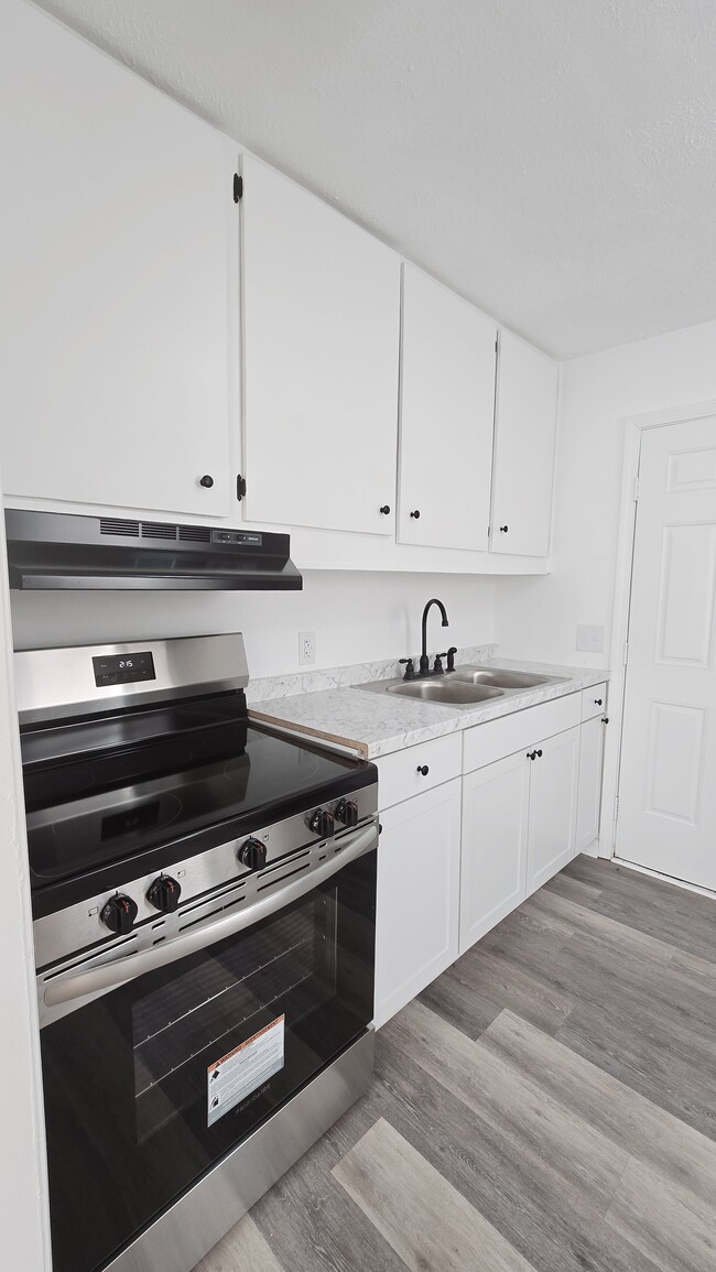 Photo - Monetta Apartments Unit 465