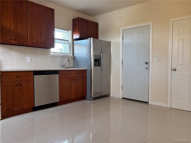 Photo - 63 Orchard St Unidad 2N