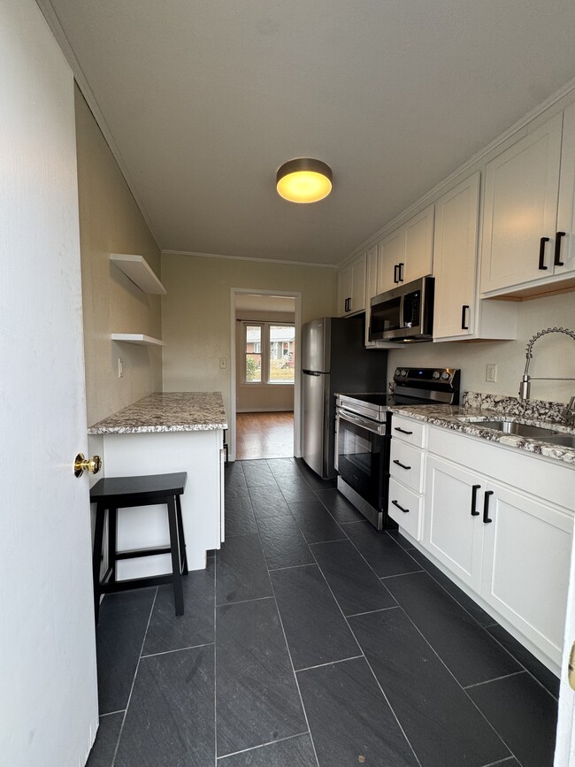 Photo - 61 Trowbridge Ln Unit 61