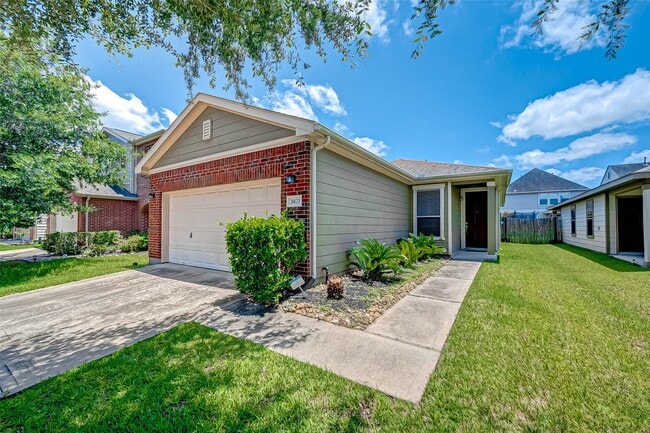 Photo - 26123 Parkman Grove Dr