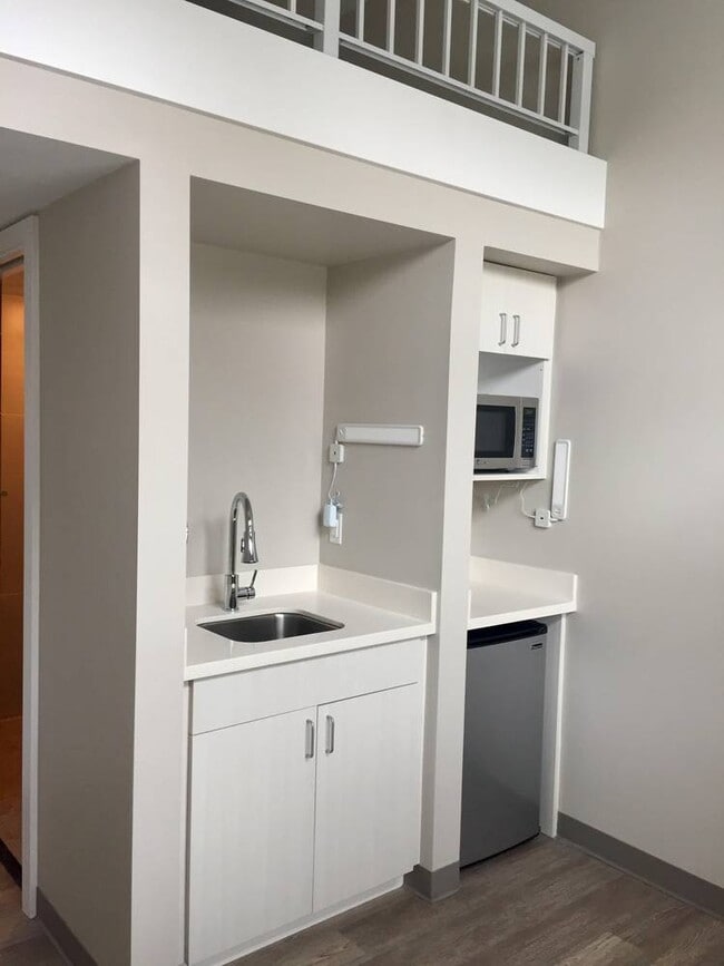 Madison 2.0 Studios in Capitol Hill!