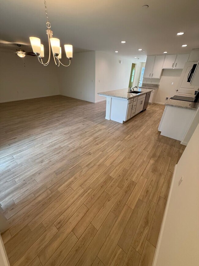 Photo - NEW Beautiful 3 Bedroom 2 Bath Home In Delano