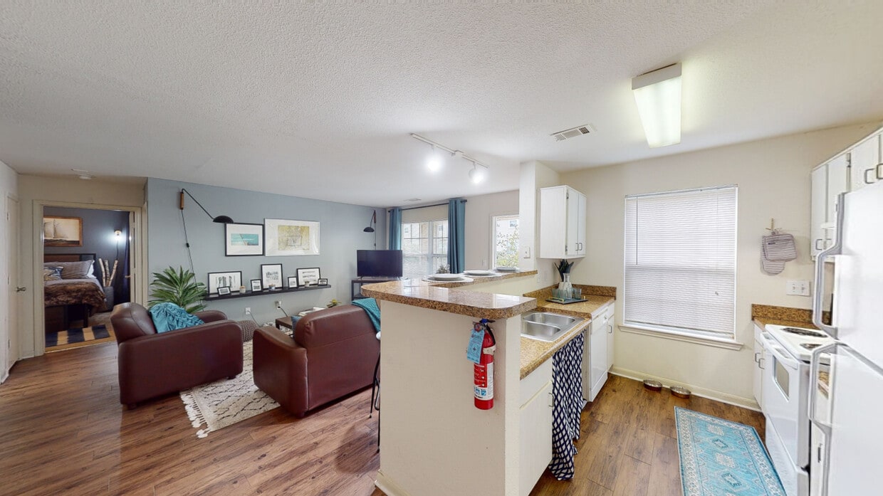 Photo - Sunset Pointe Apartments