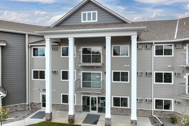 Entrance - Elm Creek Commons