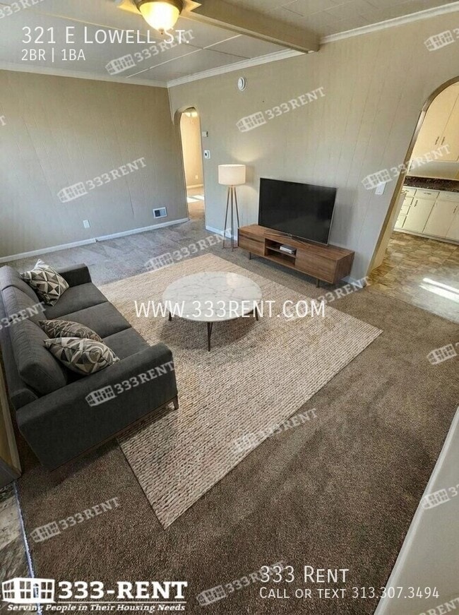 Photo - 321 E Lowell St