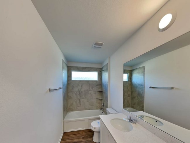 Photo - 10500 Steinbeck Dr