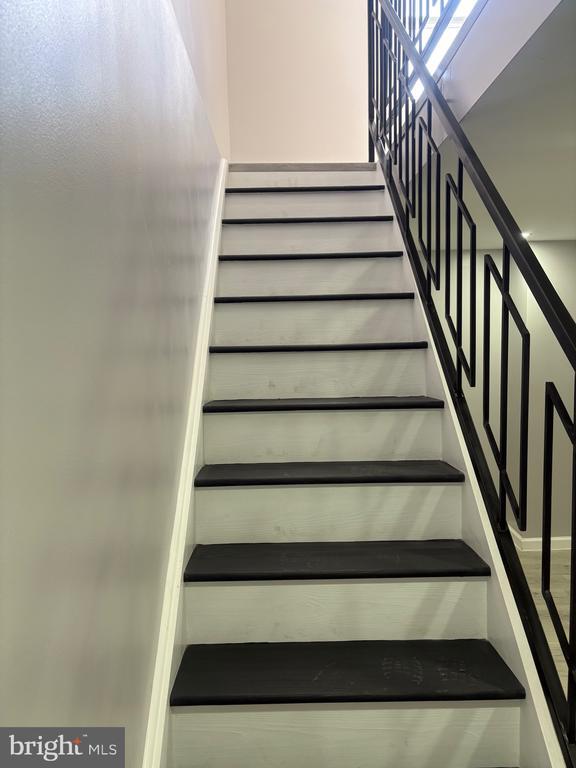 Photo - 220 N 9th St