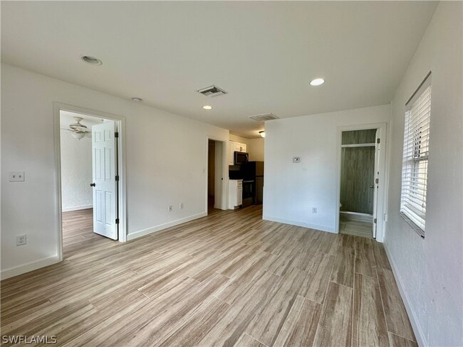 Photo - 4241 Tarpon Ave