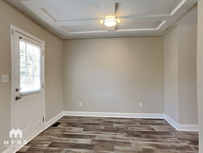 Photo - 105 Bridgedale Ct