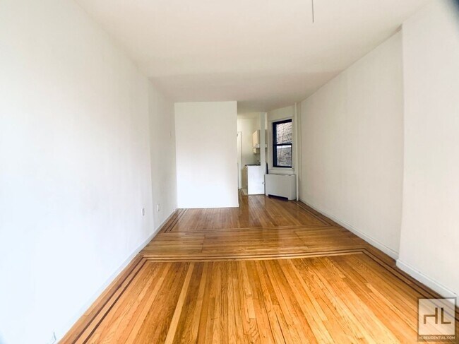 Building Photo - EAST 58 STREET
