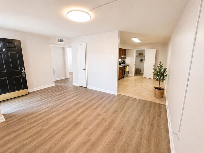 Photo - 310 S Orleans Ave Unit 310