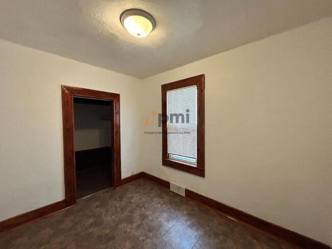 Photo - 207 N Woodland Ave
