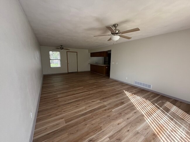 4867 Pine Meadow Pkwy Unit 1