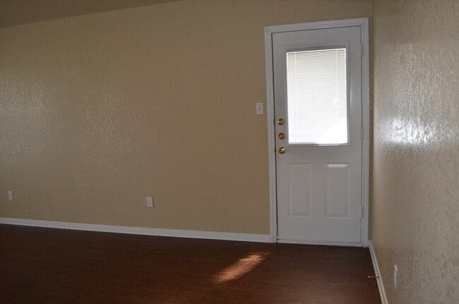 Photo - 1534 Shoshoni Trail Unit A-STILL OCCUPIED BY RESIDENT