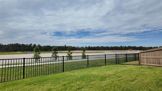 Building Photo - 14190 Granger Pointe Ln