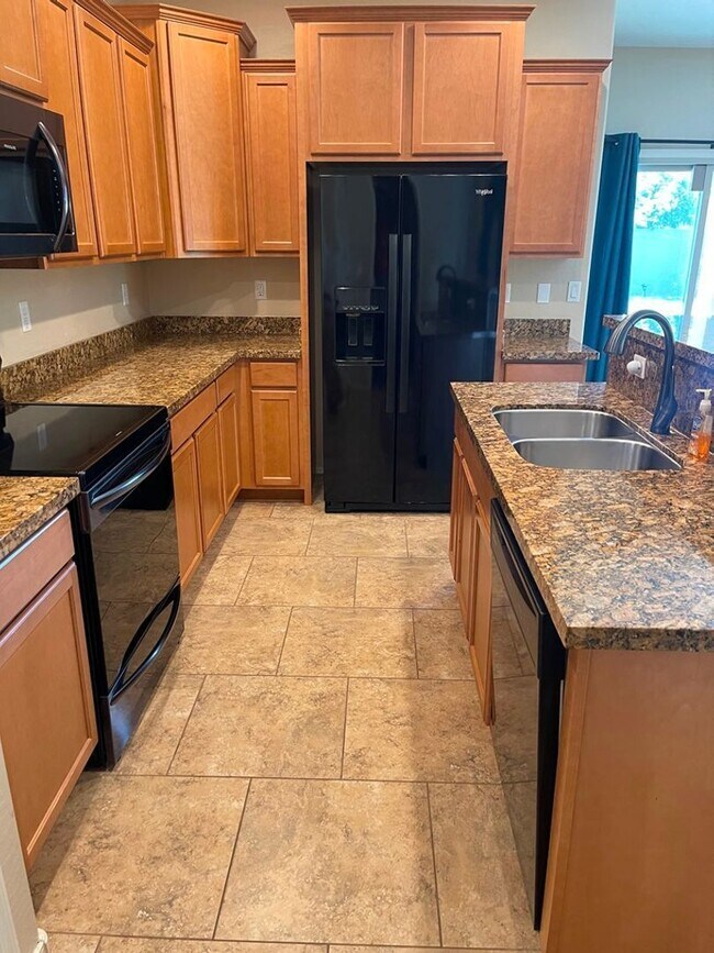 Photo - 16551 N 180th Dr