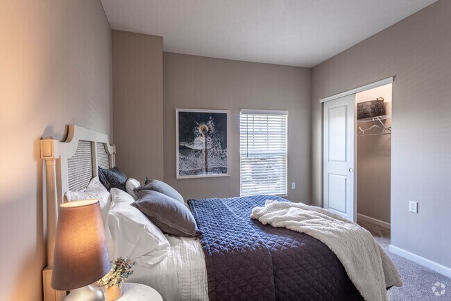 The Sandusky - 2 Hab, 2 Ba - 957 ft². Cuadrados.