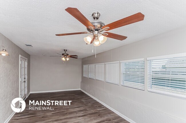 Photo - 1513 Hendren Dr