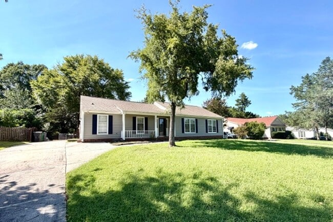 Photo - 2634 Lytham Dr