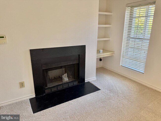 12155 Penderview Terrace Unit 821