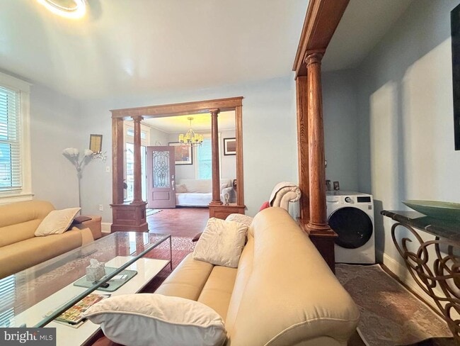 Photo - 3119 South Dakota Ave NE