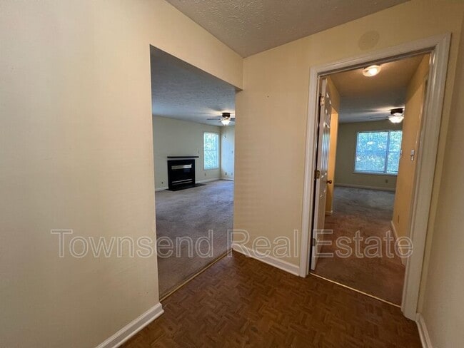 Photo - 2705 Preston Woods Ln