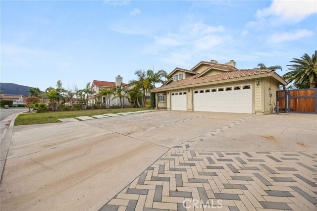 Photo - 1185 Bridgeport Rd