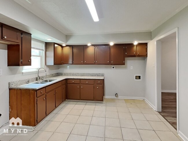 Photo - 4734 Bradford Dr