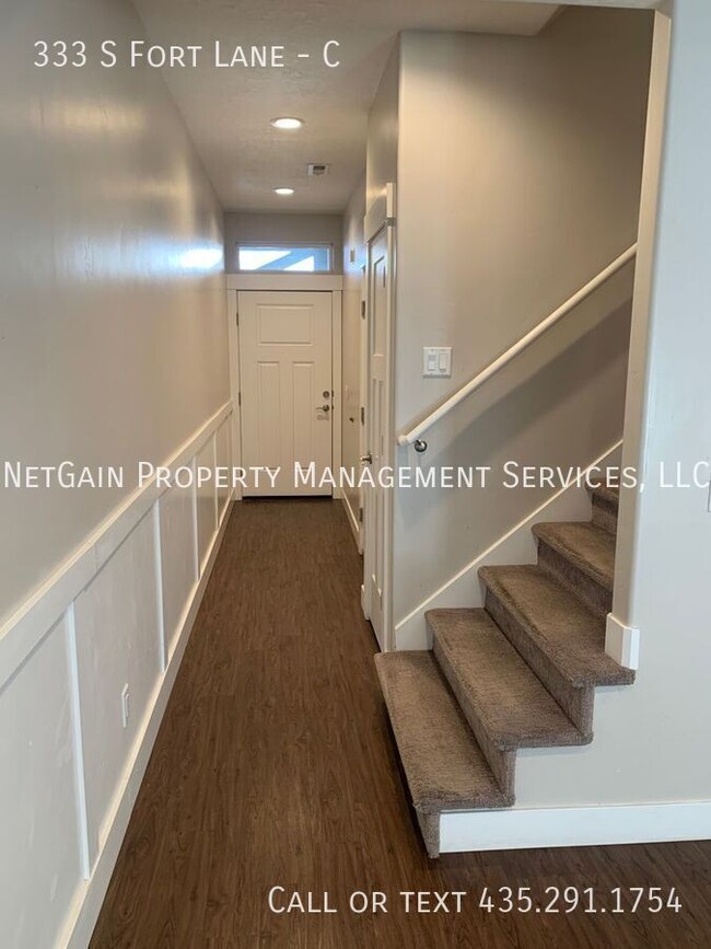 Photo - 333 S Fort Ln