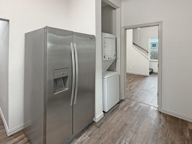 Photo - 2424 Mckinley Ave