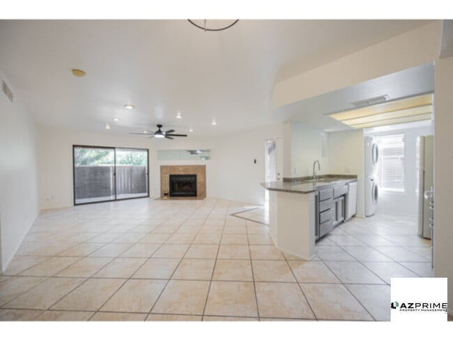 Photo - Lovely 3/2 Scottsdale Condo - Mountain Vie...