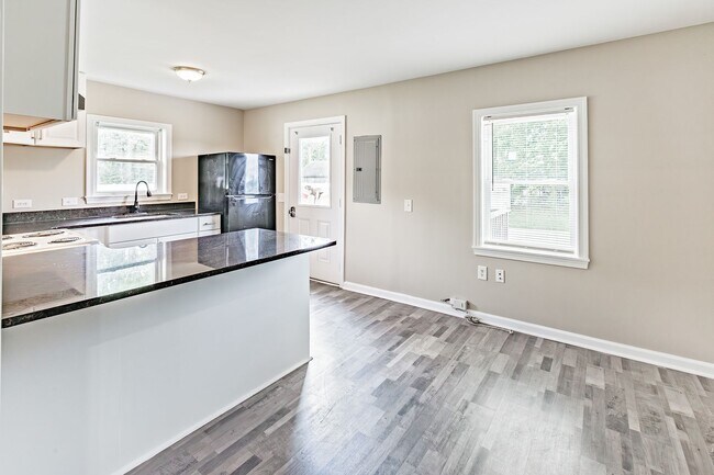 Photo - 3 bedroom, 1 bath ranch home in Middletown