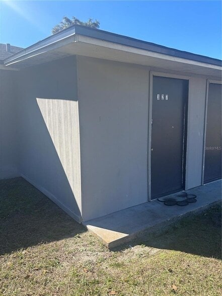 Photo - 327 Dundee Dr