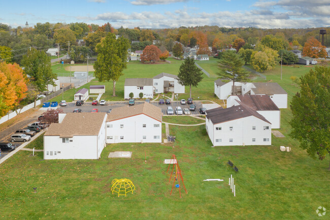 Pleasant View Apartments - Pleasant View Apartments