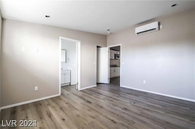 Photo - 2201 Fairfield Ave Unit 11