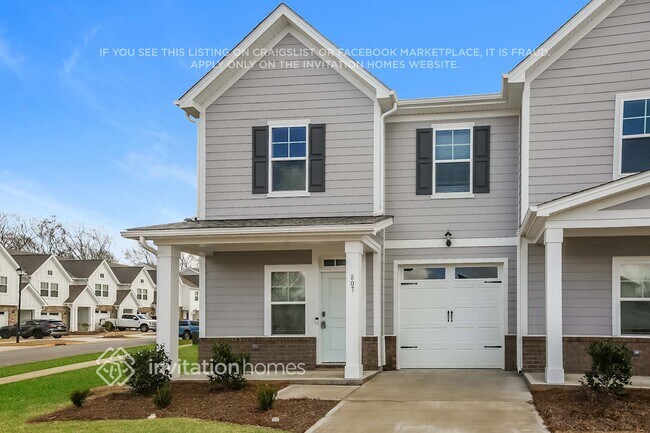 807 Lavery Ct