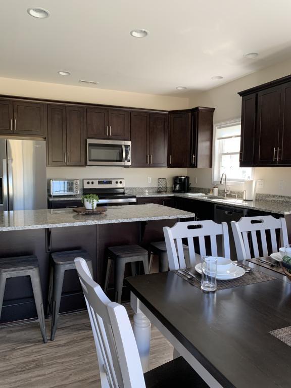 Photo - 239 Louise Ln