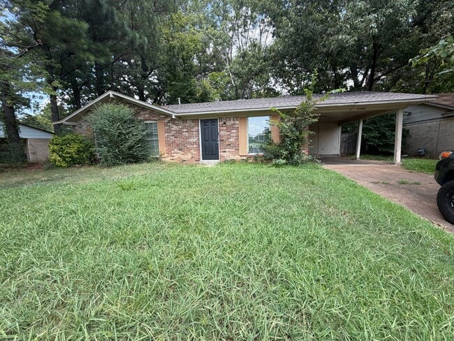 Photo - 5596 Karen Dr