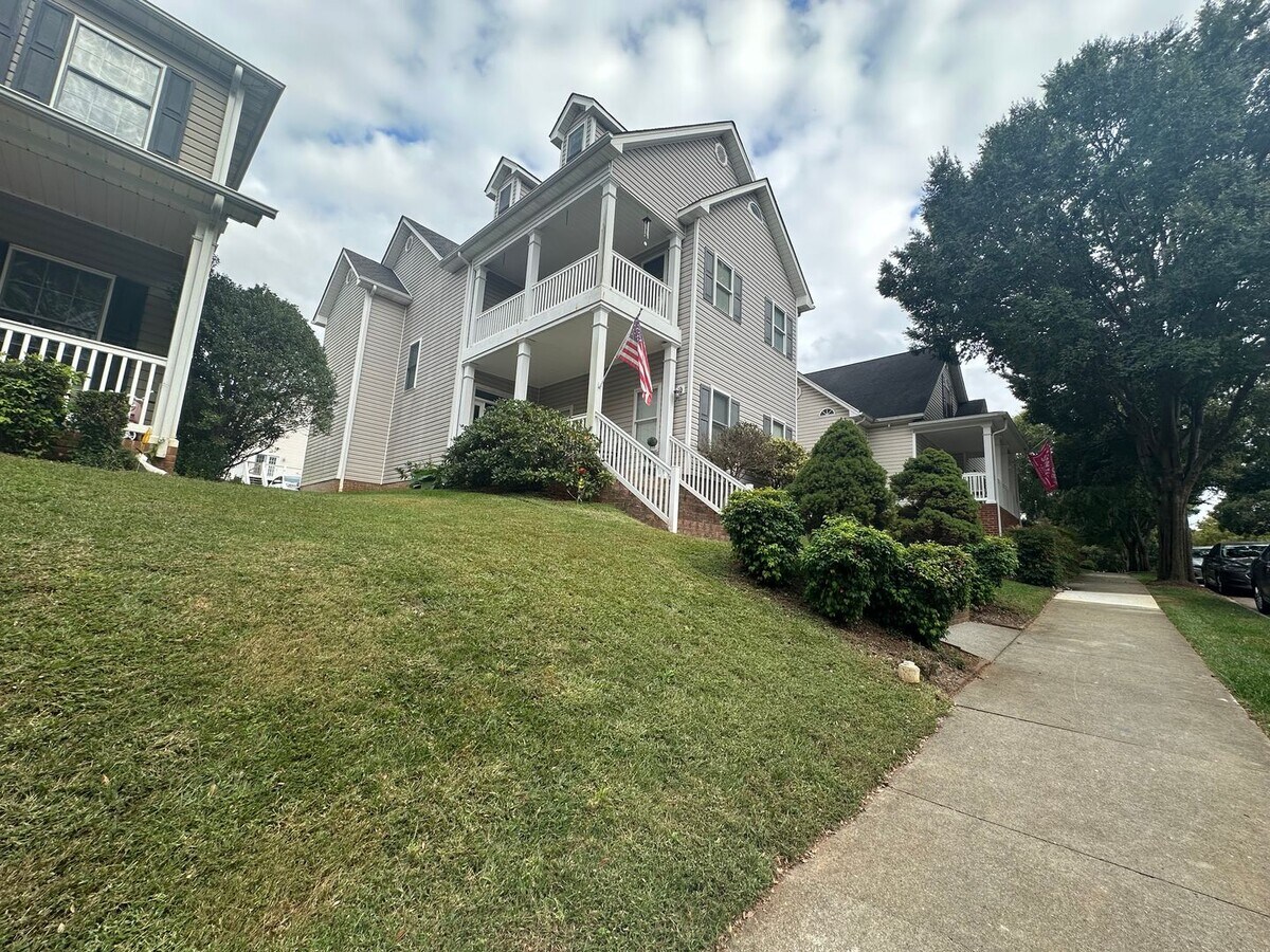 Photo - 3 Bedroom House in Wyndhurst