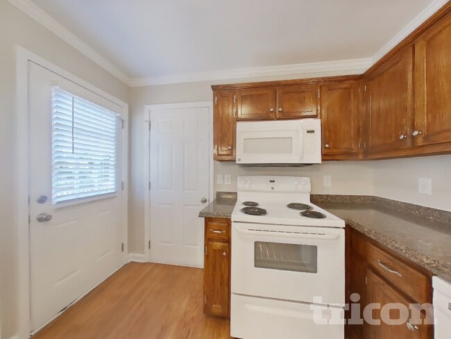 Photo - 2784 Aston Woods Ln