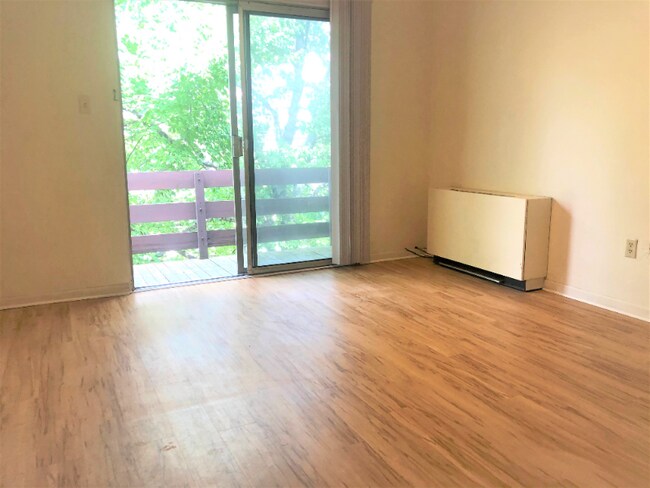 Photo - 6350 Forward Ave