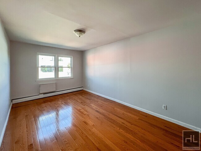 Photo - EAST 11 STREET Unit 2