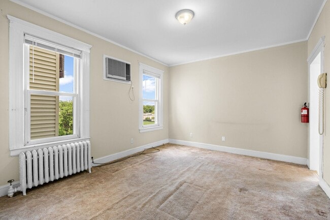 Photo - 520 Schuyler Ave Unit 2