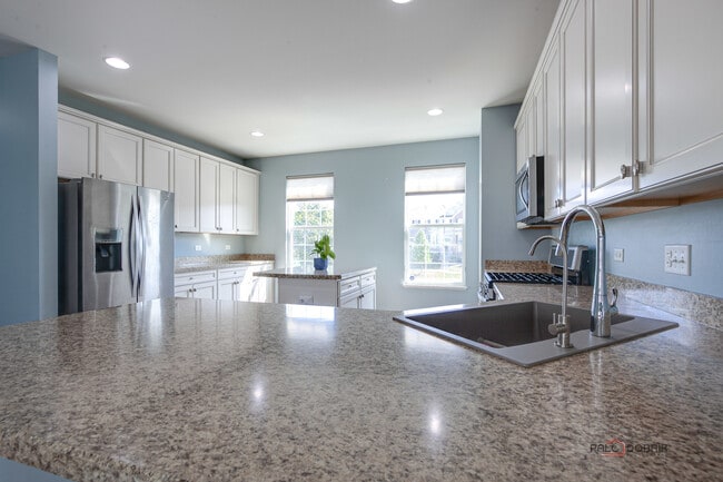 Photo - 231 Lionel Dr