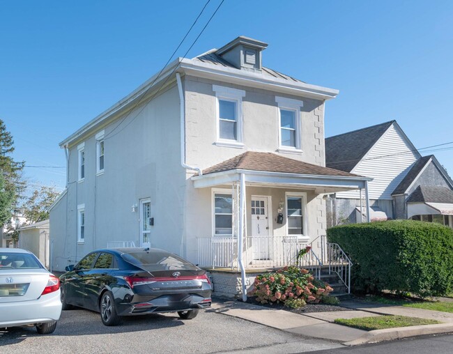 Photo - 350 Jefferson St