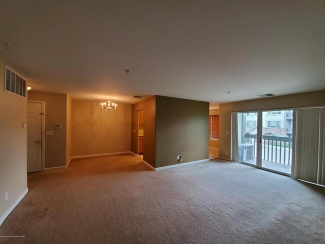 Photo - 796 Castle Valley Blvd Unit E