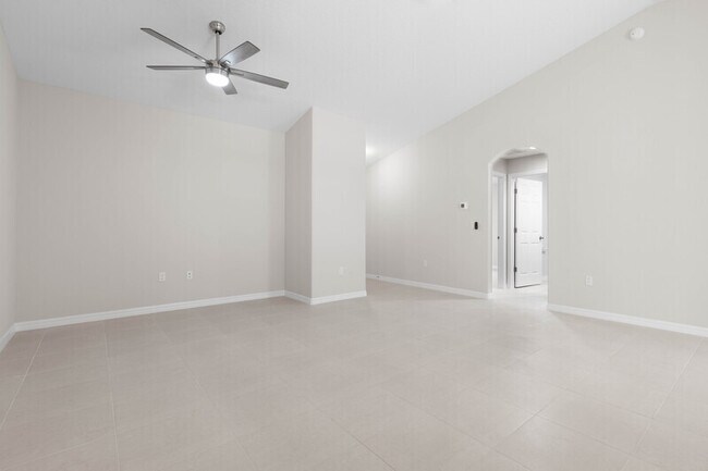 Photo - 24 Untermeyer Pl